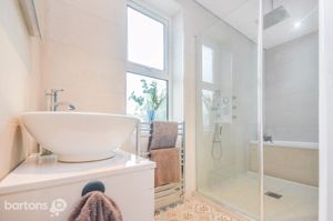 Photo 19- click for photo gallery